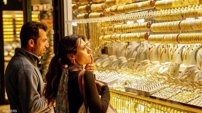 صدمة الهبوط.. خبير: الذهب حائر بين حلم الـ 4100 دولار وكابوس الـ 3500