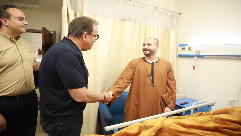  الدكتور خالد عبد