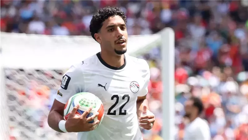 اللاعب عمر مرموش