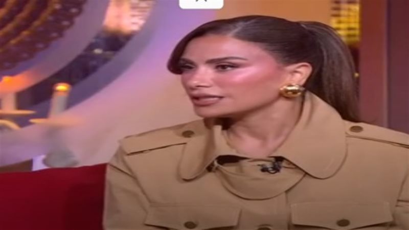  الفنانة صبا مبارك
