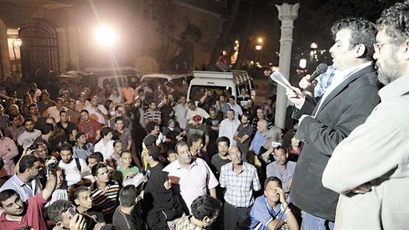 اعتصام المثقفين ضد