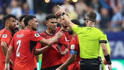مصطفي بكري للاعبي المنتخب الوطني: 
