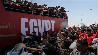 ناقد: تقدير رسمي وشعبي للأداء البطولي والرجولي لبعثة الفراعنة بالمونديال