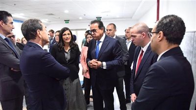 مصر تتسلم شحنة مساعدات طبية فرنسية جديدة للجرحى الفلسطينيين