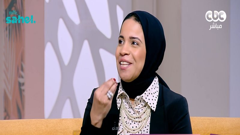 سوزان طلعت- والدة
