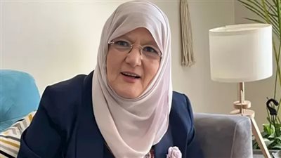 شمس البارودي عن خلع النقاب: «كنت متشددة شوية وبقرأ لعلماء متشددين»|فيديو