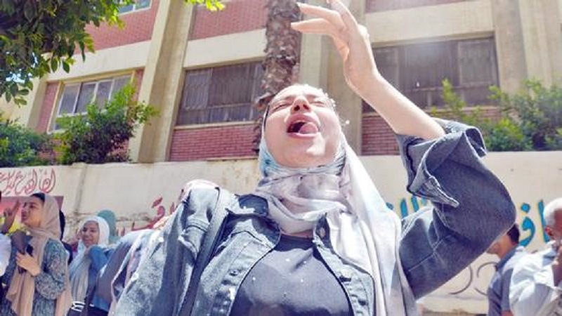 طلاب الثانوية العامة