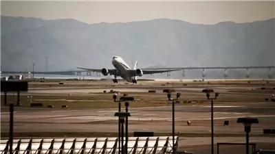 بسبب موجات الحر.. شركات الطيران تتخذ 
