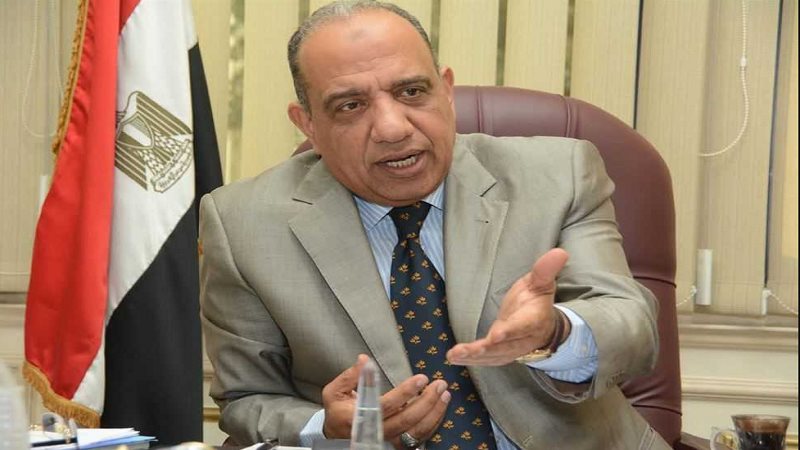 الدكتور محمود عصمت