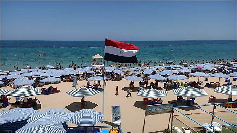 الشواطى حق لكل مواطن