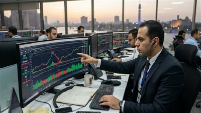 كيف تستثمر في البورصة وتستفيد من الطروحات الجديدة؟.. خبير يرد|فيديو