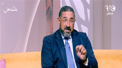 نصائح ذهبية.. عمرو يسري: متدورش على هدوء 100% في حياتك|فيديو