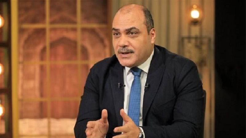  الدكتور محمد الباز